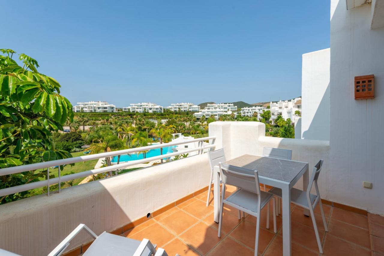 Alcazaba Lagoon 2425 Luxury Private Beach Estepona Buitenkant foto